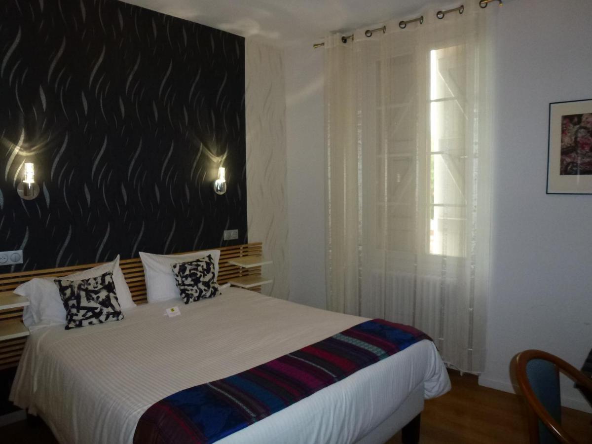 Logis Hotel L'Arche De Noe Bagian luar foto