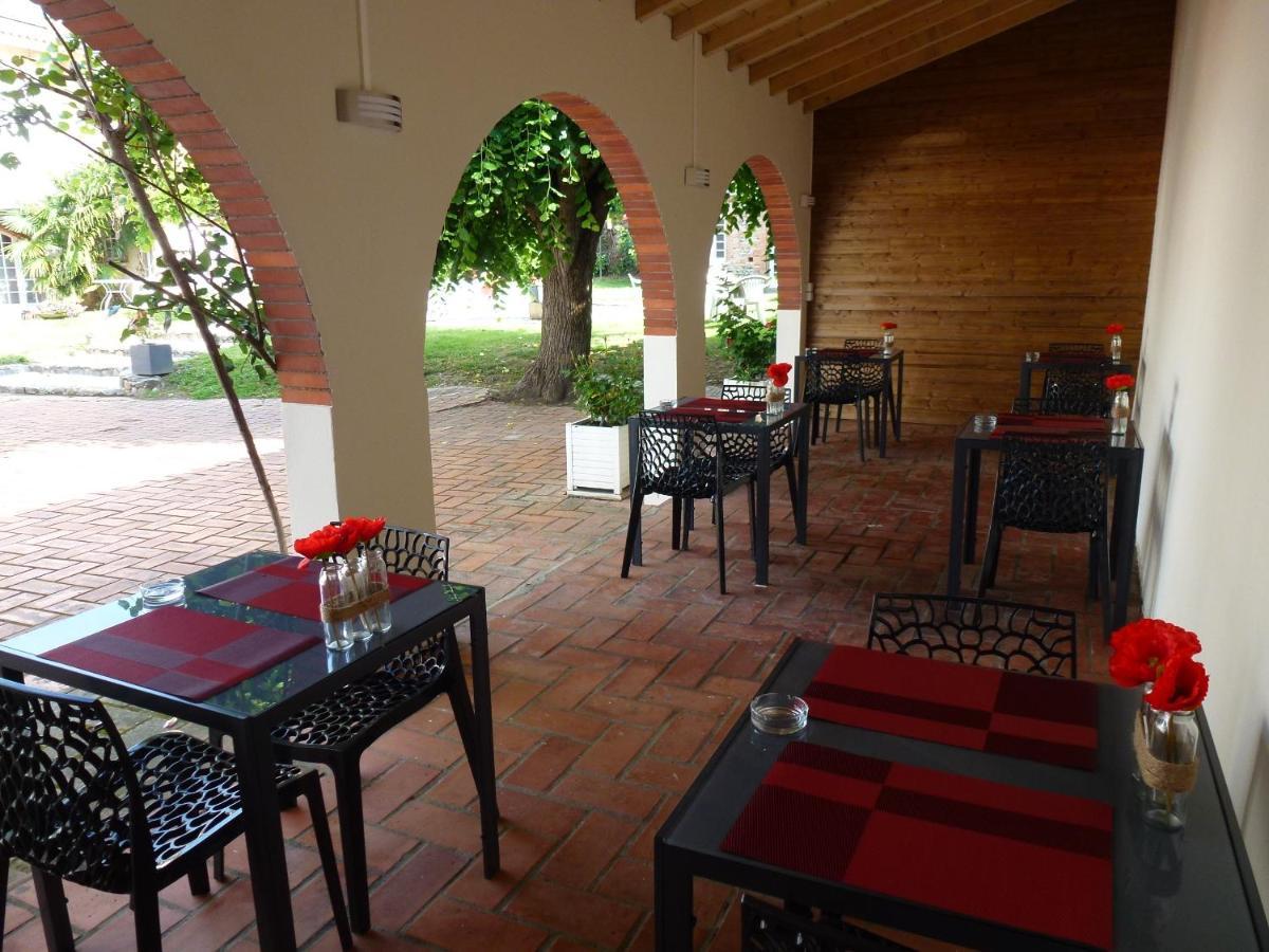Logis Hotel L'Arche De Noe Bagian luar foto