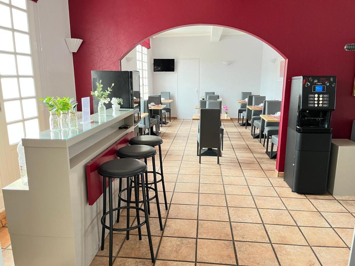 Logis Hotel L'Arche De Noe Bagian luar foto